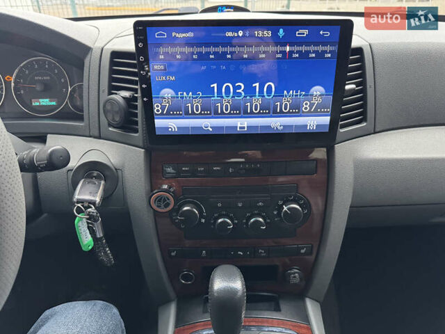 Сірий Джип Grand Cherokee, об'ємом двигуна 2.99 л та пробігом 402 тис. км за 9990 $, фото 19 на Automoto.ua