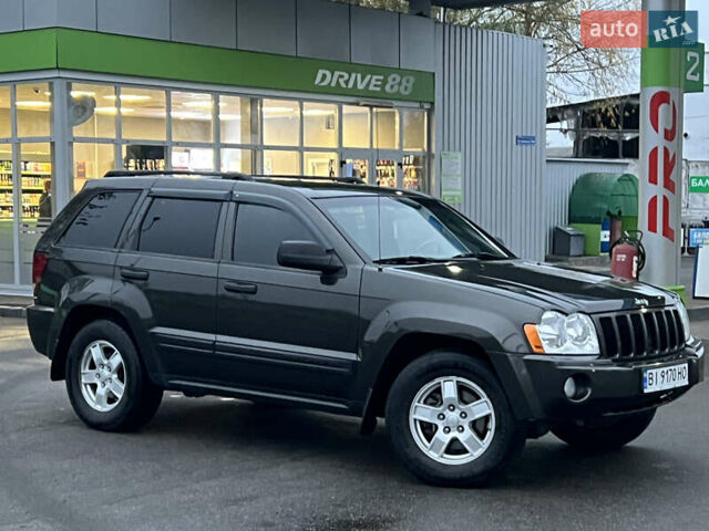 Серый Джип Гранд Чероки, объемом двигателя 3.7 л и пробегом 268 тыс. км за 6600 $, фото 7 на Automoto.ua