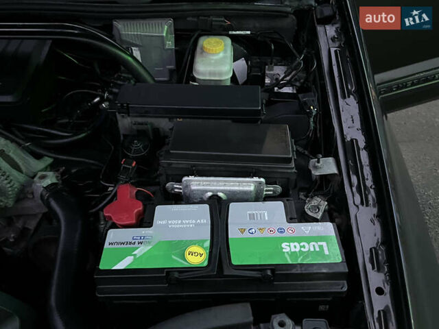 Серый Джип Гранд Чероки, объемом двигателя 3.7 л и пробегом 268 тыс. км за 6600 $, фото 52 на Automoto.ua