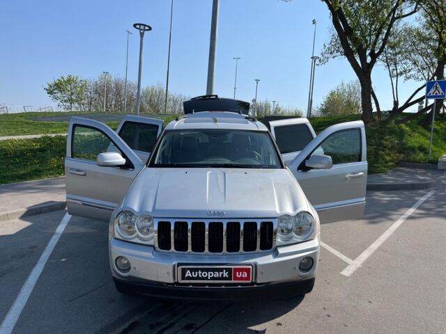 Сірий Джип Grand Cherokee, об'ємом двигуна 3 л та пробігом 286 тис. км за 9790 $, фото 17 на Automoto.ua