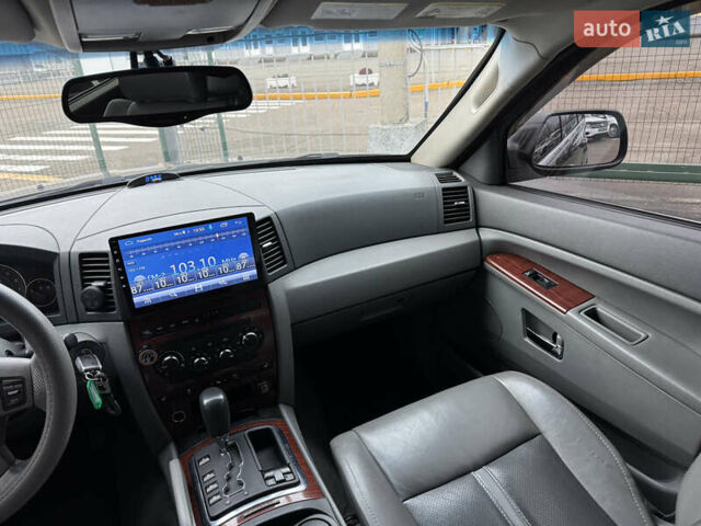 Сірий Джип Grand Cherokee, об'ємом двигуна 2.99 л та пробігом 402 тис. км за 9990 $, фото 26 на Automoto.ua