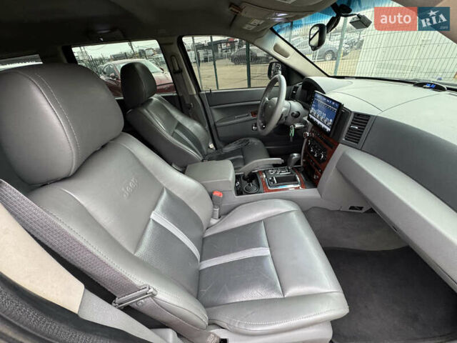 Сірий Джип Grand Cherokee, об'ємом двигуна 2.99 л та пробігом 402 тис. км за 9990 $, фото 33 на Automoto.ua
