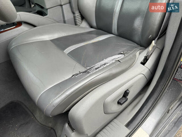 Сірий Джип Grand Cherokee, об'ємом двигуна 2.99 л та пробігом 402 тис. км за 9990 $, фото 16 на Automoto.ua