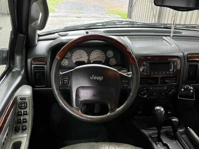 Сірий Джип Grand Cherokee, об'ємом двигуна 2.7 л та пробігом 350 тис. км за 5350 $, фото 8 на Automoto.ua