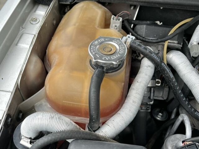 Сірий Джип Grand Cherokee, об'ємом двигуна 2.7 л та пробігом 355 тис. км за 5350 $, фото 12 на Automoto.ua