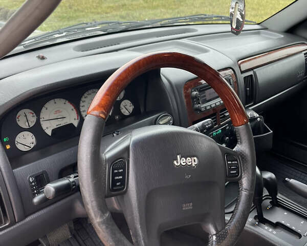 Серый Джип Гранд Чероки, объемом двигателя 2.69 л и пробегом 370 тыс. км за 5100 $, фото 9 на Automoto.ua