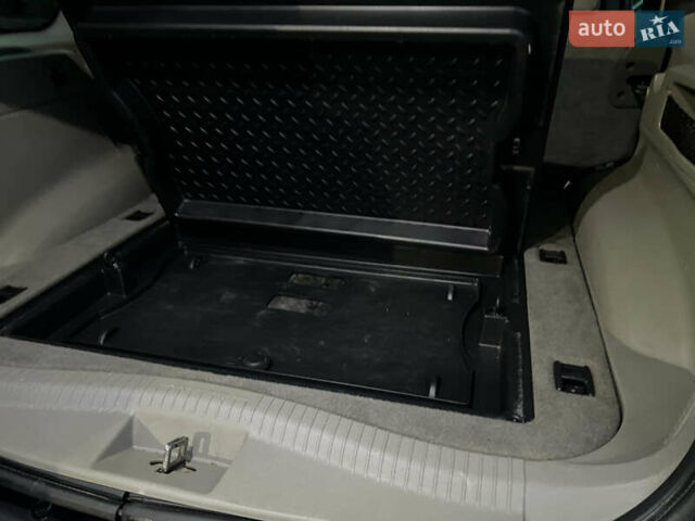 Серый Джип Гранд Чероки, объемом двигателя 3.7 л и пробегом 268 тыс. км за 6600 $, фото 46 на Automoto.ua