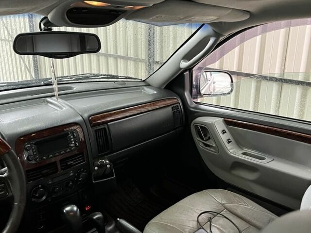 Сірий Джип Grand Cherokee, об'ємом двигуна 2.7 л та пробігом 350 тис. км за 5350 $, фото 9 на Automoto.ua