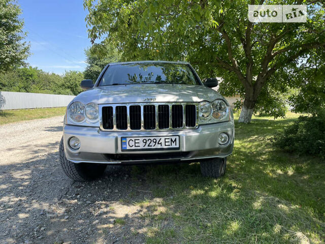 Сірий Джип Grand Cherokee, об'ємом двигуна 3 л та пробігом 215 тис. км за 11500 $, фото 2 на Automoto.ua