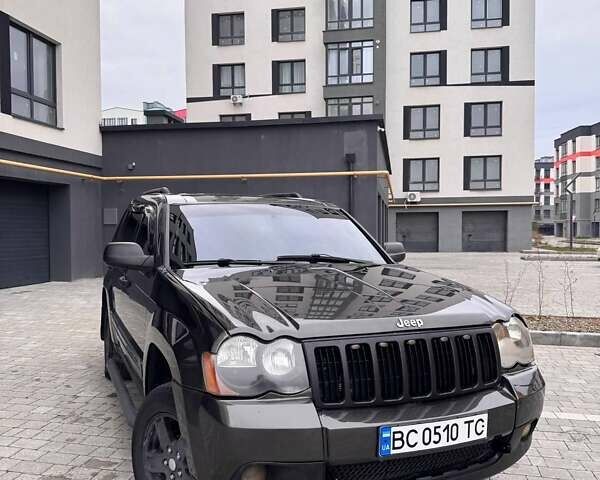 Сірий Джип Grand Cherokee, об'ємом двигуна 4.7 л та пробігом 200 тис. км за 8500 $, фото 1 на Automoto.ua