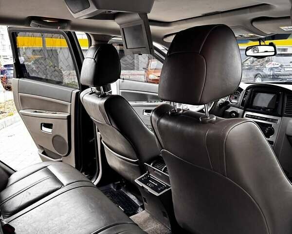 Сірий Джип Grand Cherokee, об'ємом двигуна 4.7 л та пробігом 200 тис. км за 8500 $, фото 20 на Automoto.ua