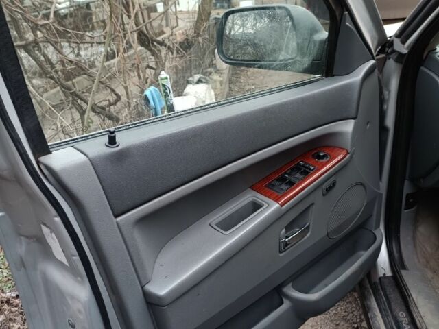 Сірий Джип Grand Cherokee, об'ємом двигуна 3 л та пробігом 276 тис. км за 7500 $, фото 14 на Automoto.ua