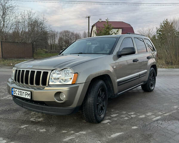 Сірий Джип Grand Cherokee, об'ємом двигуна 2.99 л та пробігом 195 тис. км за 10500 $, фото 2 на Automoto.ua