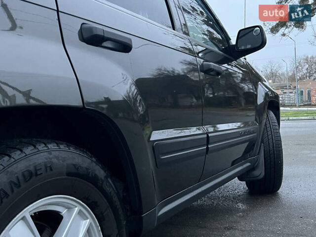 Серый Джип Гранд Чероки, объемом двигателя 3.7 л и пробегом 268 тыс. км за 6600 $, фото 20 на Automoto.ua