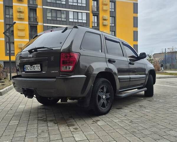 Сірий Джип Grand Cherokee, об'ємом двигуна 4.7 л та пробігом 200 тис. км за 8500 $, фото 16 на Automoto.ua