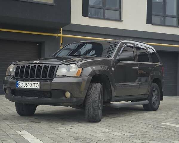 Сірий Джип Grand Cherokee, об'ємом двигуна 4.7 л та пробігом 200 тис. км за 8500 $, фото 6 на Automoto.ua