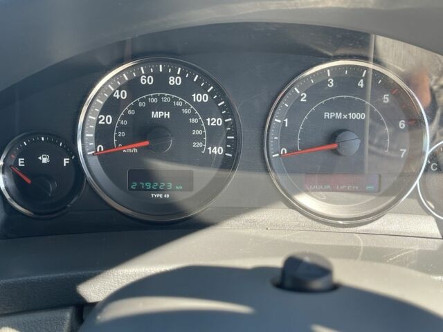 Сірий Джип Grand Cherokee, об'ємом двигуна 3 л та пробігом 222 тис. км за 3857 $, фото 12 на Automoto.ua