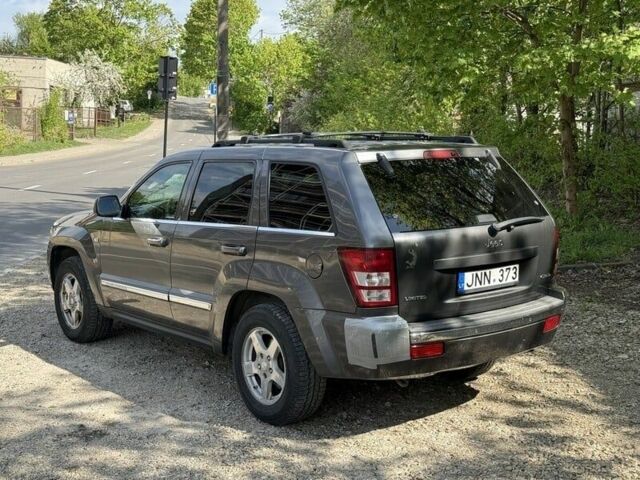 Сірий Джип Grand Cherokee, об'ємом двигуна 3 л та пробігом 270 тис. км за 3500 $, фото 3 на Automoto.ua