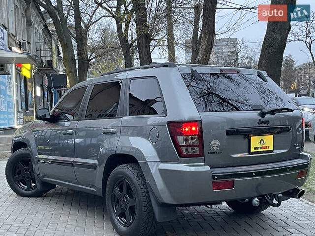 Сірий Джип Grand Cherokee, об'ємом двигуна 5.7 л та пробігом 205 тис. км за 11999 $, фото 6 на Automoto.ua