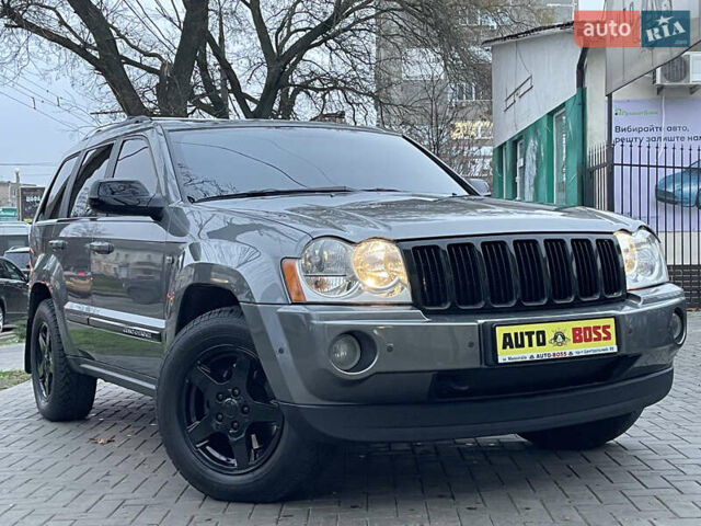 Сірий Джип Grand Cherokee, об'ємом двигуна 5.7 л та пробігом 205 тис. км за 11999 $, фото 3 на Automoto.ua