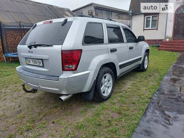 Сірий Джип Grand Cherokee, об'ємом двигуна 3.7 л та пробігом 258 тис. км за 7750 $, фото 2 на Automoto.ua