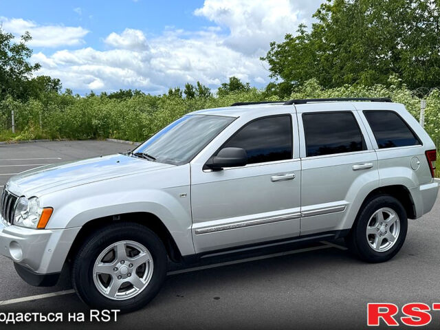 Сірий Джип Grand Cherokee, об'ємом двигуна 3 л та пробігом 232 тис. км за 10400 $, фото 3 на Automoto.ua