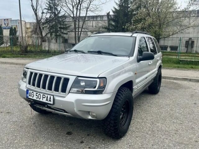 Сірий Джип Grand Cherokee, об'ємом двигуна 0 л та пробігом 233 тис. км за 3200 $, фото 1 на Automoto.ua