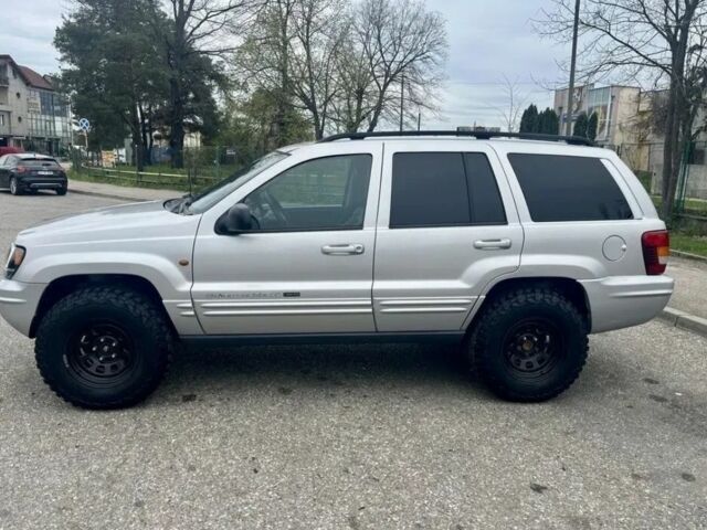 Сірий Джип Grand Cherokee, об'ємом двигуна 0 л та пробігом 233 тис. км за 3200 $, фото 5 на Automoto.ua