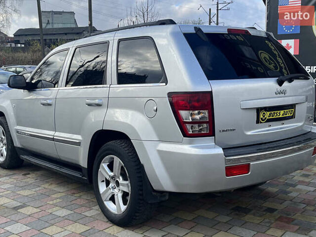 Серый Джип Гранд Чероки, объемом двигателя 5.65 л и пробегом 244 тыс. км за 9200 $, фото 4 на Automoto.ua