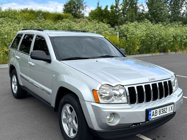 Сірий Джип Grand Cherokee, об'ємом двигуна 3 л та пробігом 232 тис. км за 10400 $, фото 1 на Automoto.ua