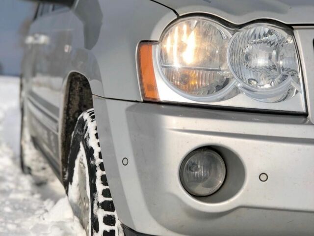 Сірий Джип Grand Cherokee, об'ємом двигуна 3 л та пробігом 416 тис. км за 9000 $, фото 7 на Automoto.ua