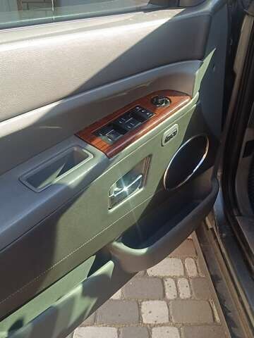 Сірий Джип Grand Cherokee, об'ємом двигуна 2.99 л та пробігом 317 тис. км за 10800 $, фото 12 на Automoto.ua
