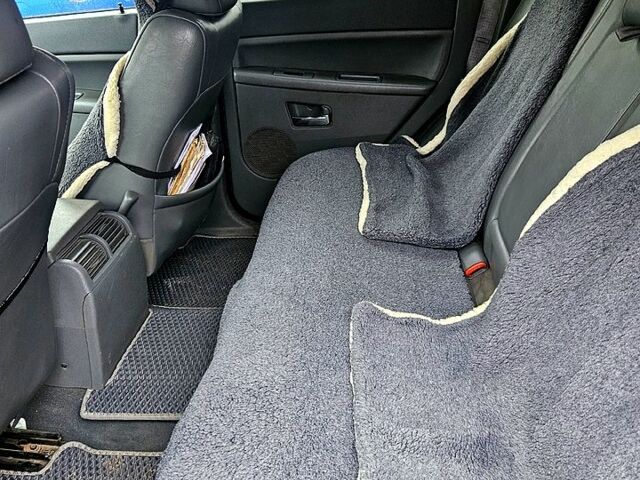 Серый Джип Гранд Чероки, объемом двигателя 3 л и пробегом 347 тыс. км за 9000 $, фото 6 на Automoto.ua