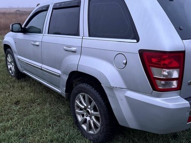 Серый Джип Гранд Чероки, объемом двигателя 3 л и пробегом 262 тыс. км за 5500 $, фото 4 на Automoto.ua