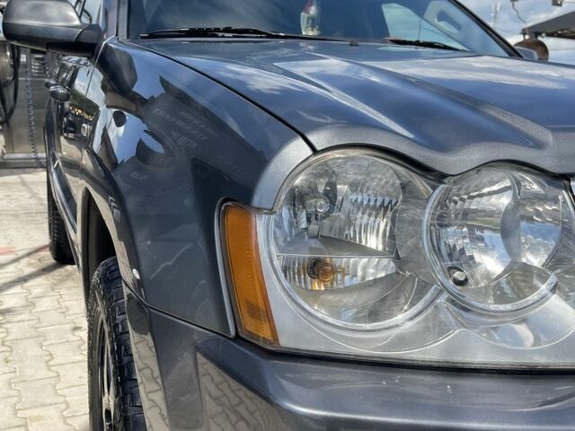 Сірий Джип Grand Cherokee, об'ємом двигуна 3 л та пробігом 310 тис. км за 11300 $, фото 3 на Automoto.ua