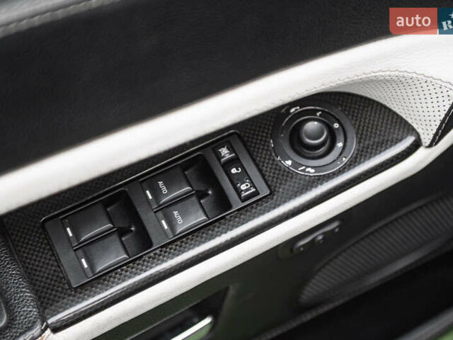 Серый Джип Гранд Чероки, объемом двигателя 6.06 л и пробегом 154 тыс. км за 15900 $, фото 45 на Automoto.ua