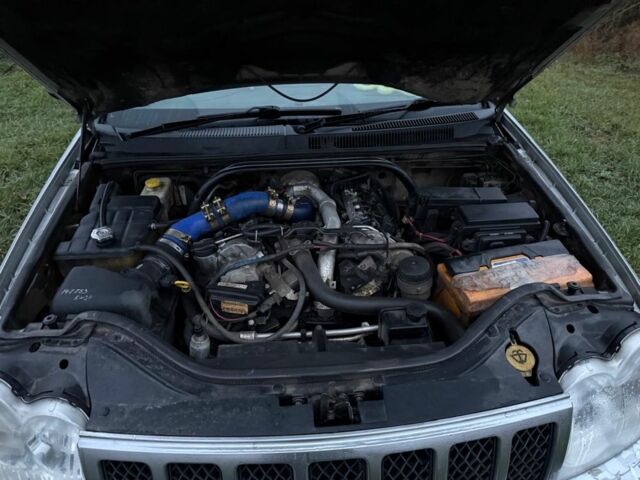 Серый Джип Гранд Чероки, объемом двигателя 3 л и пробегом 262 тыс. км за 5500 $, фото 14 на Automoto.ua