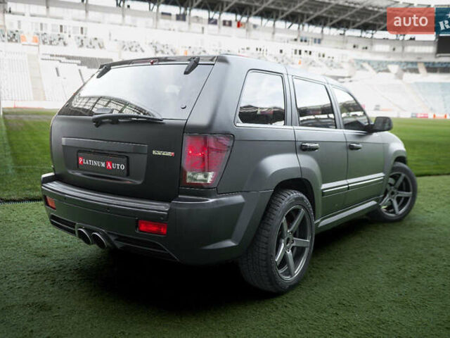 Серый Джип Гранд Чероки, объемом двигателя 6.06 л и пробегом 154 тыс. км за 15900 $, фото 68 на Automoto.ua