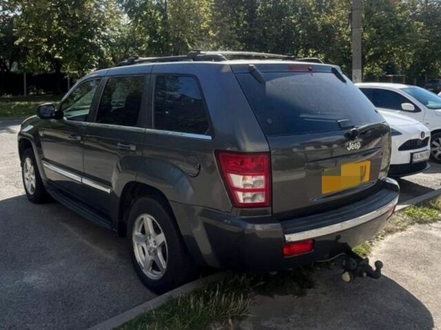 Сірий Джип Grand Cherokee, об'ємом двигуна 0 л та пробігом 200 тис. км за 3600 $, фото 2 на Automoto.ua