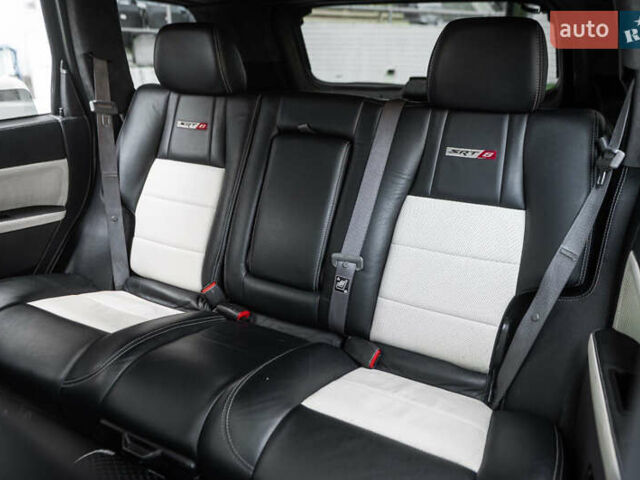 Серый Джип Гранд Чероки, объемом двигателя 6.06 л и пробегом 154 тыс. км за 15900 $, фото 14 на Automoto.ua