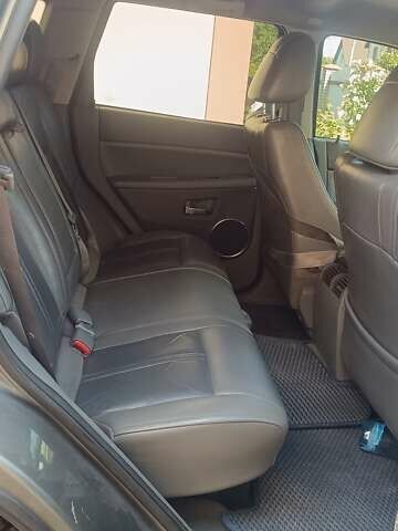 Сірий Джип Grand Cherokee, об'ємом двигуна 2.99 л та пробігом 317 тис. км за 10800 $, фото 10 на Automoto.ua