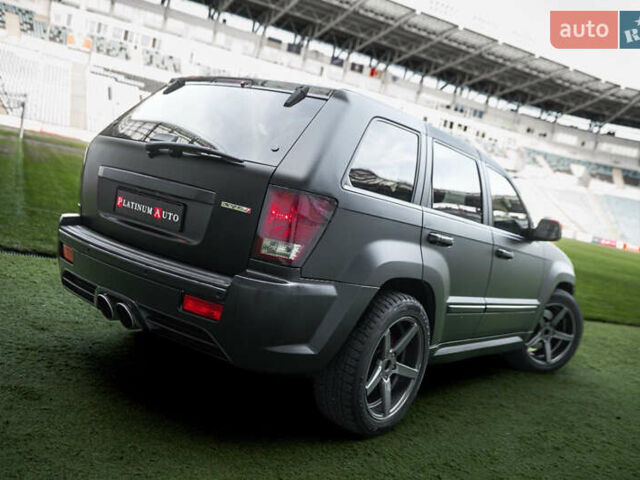 Серый Джип Гранд Чероки, объемом двигателя 6.06 л и пробегом 154 тыс. км за 15900 $, фото 62 на Automoto.ua