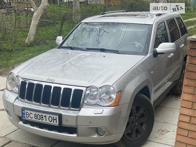 Сірий Джип Grand Cherokee, об'ємом двигуна 3 л та пробігом 253 тис. км за 12000 $, фото 27 на Automoto.ua