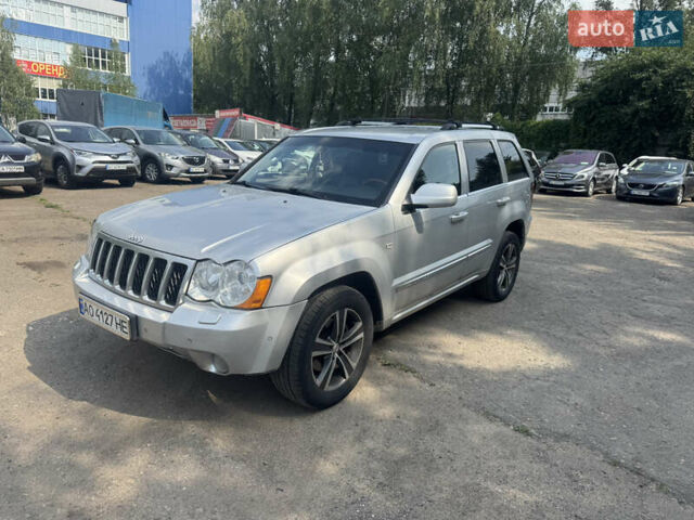 Джип Гранд Чероки 2008 в Луцке на Automoto.ua Серый Джип Гранд Чероки, объемом двигателя 2.99 л и пробегом 230 тыс. км за 10500 $, фото 12 на Automoto.ua