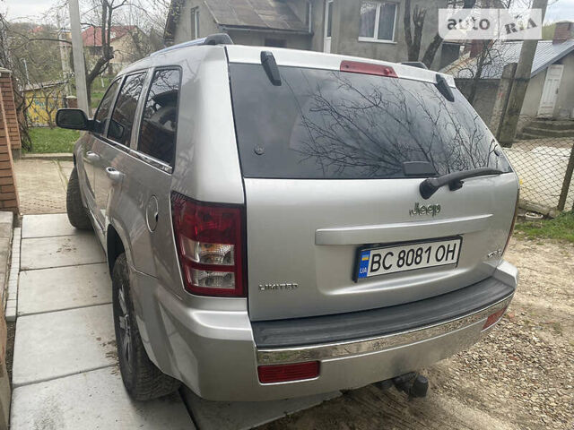 Сірий Джип Grand Cherokee, об'ємом двигуна 3 л та пробігом 253 тис. км за 12000 $, фото 9 на Automoto.ua