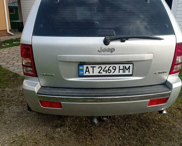 Серый Джип Гранд Чероки, объемом двигателя 2.99 л и пробегом 233 тыс. км за 11000 $, фото 6 на Automoto.ua