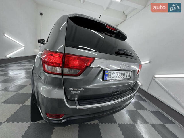 Сірий Джип Grand Cherokee, об'ємом двигуна 3 л та пробігом 164 тис. км за 18599 $, фото 16 на Automoto.ua