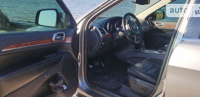 Сірий Джип Grand Cherokee, об'ємом двигуна 3.6 л та пробігом 323 тис. км за 11000 $, фото 7 на Automoto.ua
