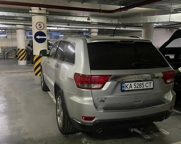 Сірий Джип Grand Cherokee, об'ємом двигуна 2.99 л та пробігом 108 тис. км за 22789 $, фото 3 на Automoto.ua