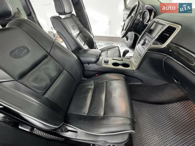 Сірий Джип Grand Cherokee, об'ємом двигуна 3 л та пробігом 164 тис. км за 18599 $, фото 31 на Automoto.ua